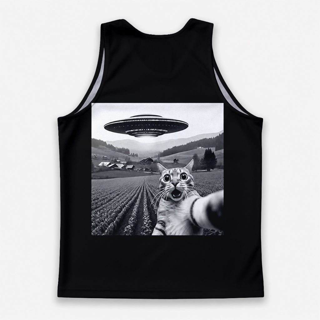 Cat Running Tank Top UFO Funny Cat Running Singlet for Men and Women
